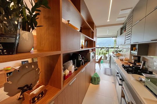 Cozinha de apartamento para alugar com 2 quartos, 70m² em Barra da Tijuca, Rio de Janeiro