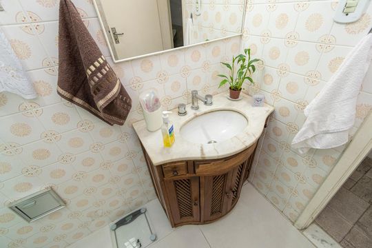 Banheiro de apartamento à venda com 2 quartos, 65m² em Penha, Rio de Janeiro
