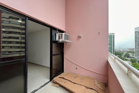 Varanda de apartamento para alugar com 2 quartos, 82m² em Barra da Tijuca, Rio de Janeiro