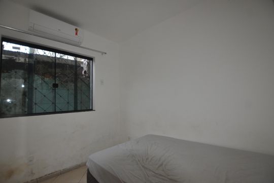 Quarto de casa para alugar com 1 quarto, 81m² em Vaz Lobo, Rio de Janeiro