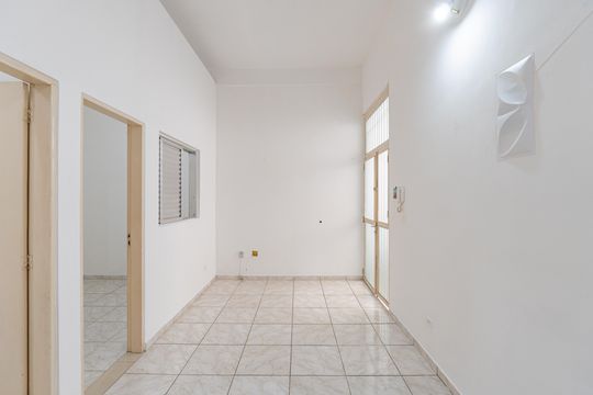 Casa para alugar com 2 quartos, 42m² em Vila Brasilina, São Paulo