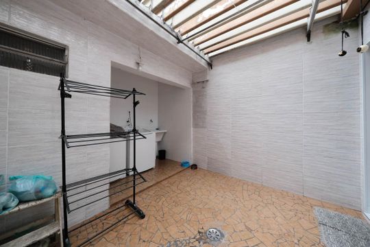 Área de Serviço de casa para alugar com 1 quarto, 102m² em Vila Rui Barbosa, São Paulo