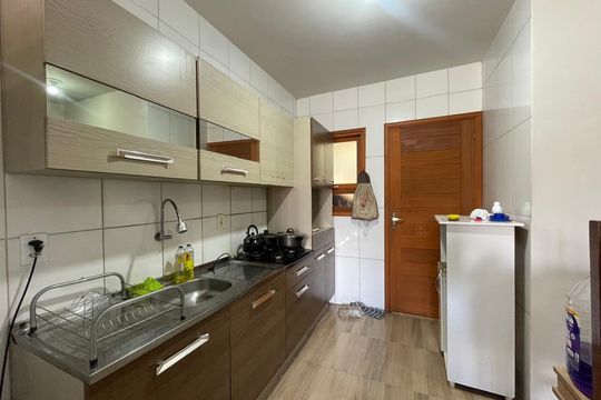 Casa para alugar com 2 quartos, 565m² em Duque de Caxias, Sapucaia do Sul
