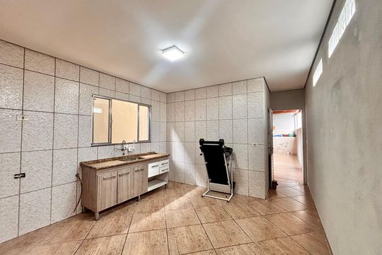 Cozinha de casa para alugar com 2 quartos, 116m² em Jardim dos Manacas, Carapicuíba