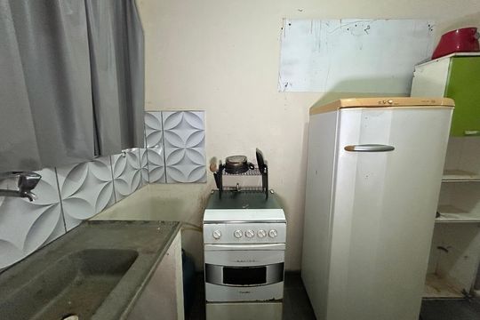 Cozinha de kitnet/studio para alugar com 1 quarto, 30m² em Ricardo de Albuquerque, Rio de Janeiro