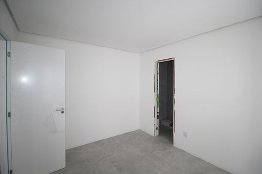 Suíte 1 de apartamento para alugar com 1 quarto, 40m² em Passo D’areia, Porto Alegre