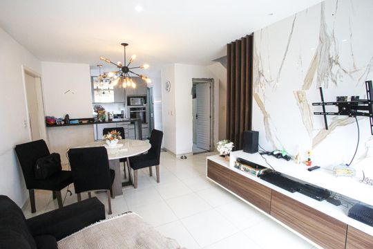 Casa à venda com 3 quartos, 178m² em Taquara, Rio de Janeiro
