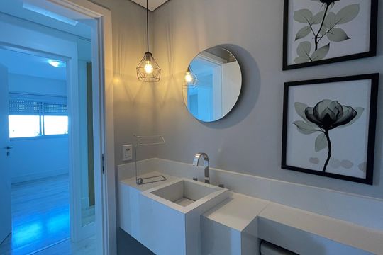 Banheiro Corredor de apartamento para alugar com 3 quartos, 80m² em Praia Comprida, São José