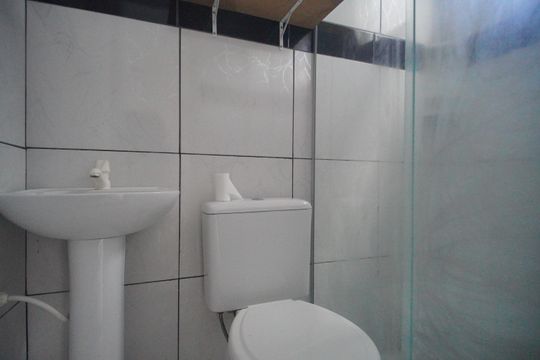Banheiro de apartamento para alugar com 1 quarto, 40m² em Santos Dumont, São Leopoldo