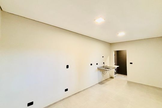 Sala/Cozinha de apartamento para alugar com 1 quarto, 25m² em Vila Uniao(zona Leste), São Paulo