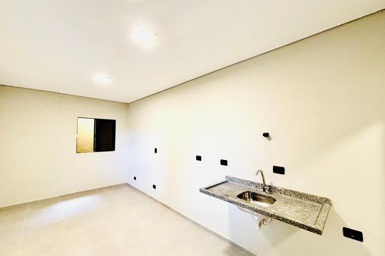 Apartamento para alugar com 1 quarto, 25m² em Vila Uniao(zona Leste), São Paulo