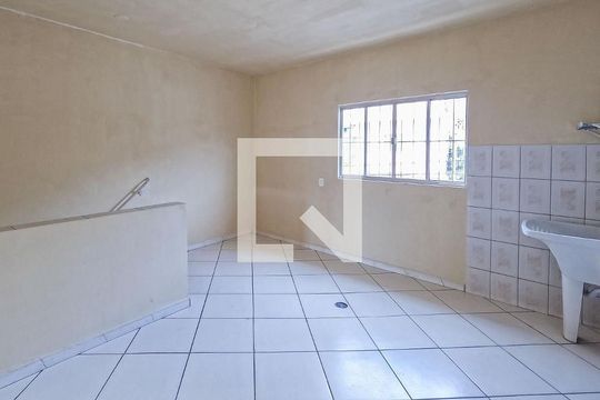 Área de serviço de casa à venda com 5 quartos, 180m² em Jardim Maracana, São Paulo