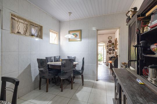 Copa de casa para alugar com 2 quartos, 140m² em Centro, Taubaté