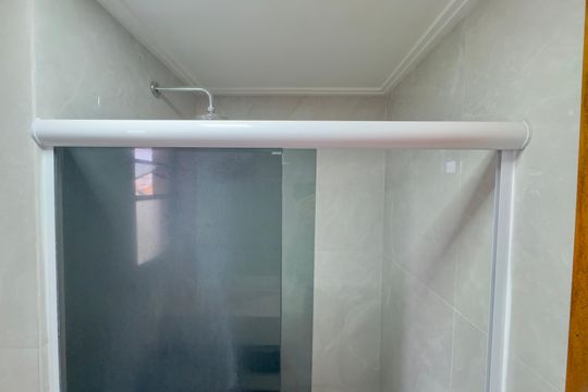 Banheiro de apartamento para alugar com 3 quartos, 63m² em Vila Augusta, Guarulhos
