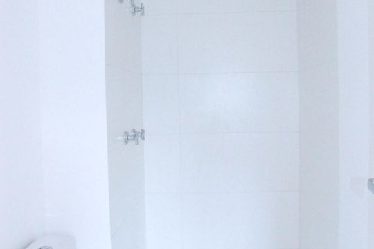 Banheiro de kitnet/studio à venda com 1 quarto, 24m² em Vila Buarque, São Paulo