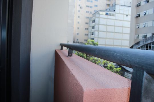 Varanda de kitnet/studio à venda com 1 quarto, 24m² em Vila Buarque, São Paulo