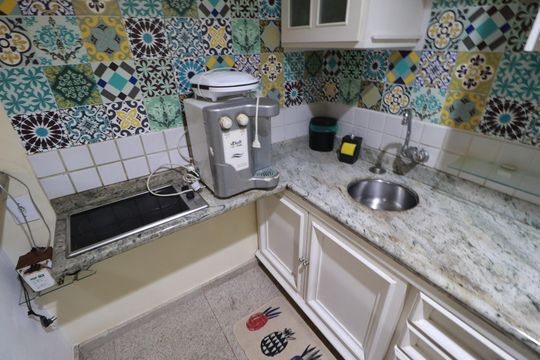 Cozinha  de apartamento para alugar com 1 quarto, 50m² em Centro, Ribeirão Preto