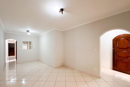Casa para alugar com 2 quartos, 144m² em Jardim Antares, São Bernardo do Campo