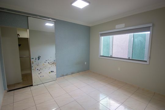 Casa para alugar com 4 quartos, 350m² em Vicente Pires, Brasília