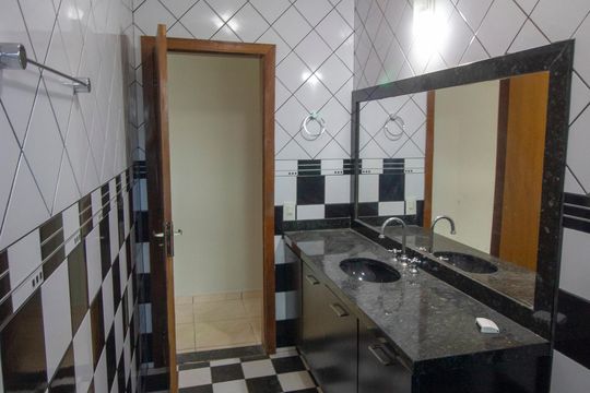Casa para alugar com 4 quartos, 350m² em Vicente Pires, Brasília