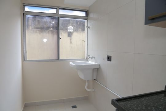 Área de Serviço de apartamento para alugar com 2 quartos, 39m² em Guaianases, São Paulo