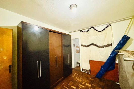 Suite 2 de casa para alugar com 3 quartos, 59m² em Conjunto Residencial José Bonifácio, São Paulo