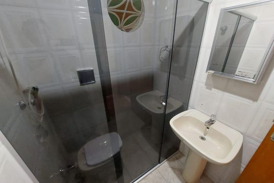 banheiro 2 de apartamento à venda com 3 quartos, 220m² em Alípio de Melo, Belo Horizonte