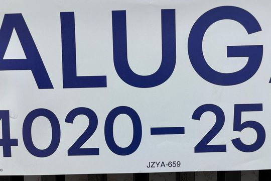 Placa instalada  de apartamento para alugar com 1 quarto, 22m² em Vila Prudente, São Paulo