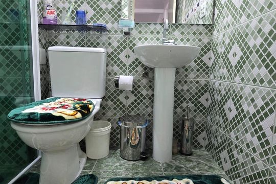 Banheiro Social de apartamento para alugar com 2 quartos, 42m² em Sítio São Francisco, Guarulhos