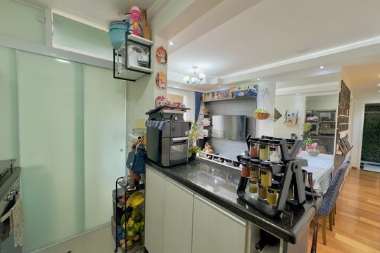 Cozinha de casa de condomínio à venda com 2 quartos, 49m² em Jardim Bela Vista, Guarulhos
