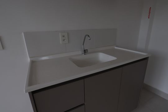 Cozinha  de apartamento para alugar com 2 quartos, 44m² em Parque Sao Rafael, São Paulo