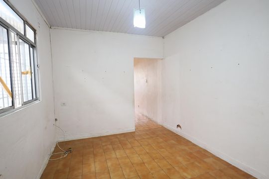 Sala de casa para alugar com 2 quartos, 150m² em Vila Osasco, Osasco
