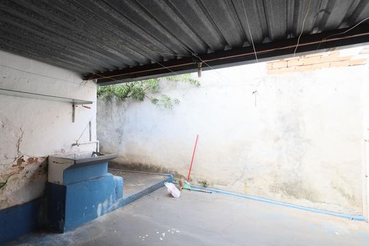 Área de Serviço de casa para alugar com 2 quartos, 150m² em Vila Osasco, Osasco