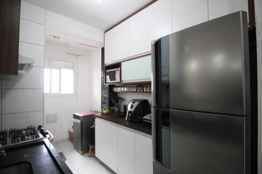 Cozinha de apartamento para alugar com 2 quartos, 55m² em Vila Andrade, São Paulo