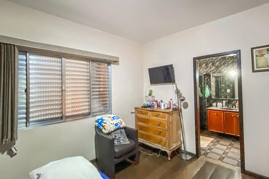 Suite de casa à venda com 3 quartos, 160m² em Jardim Santa Maria, São Paulo