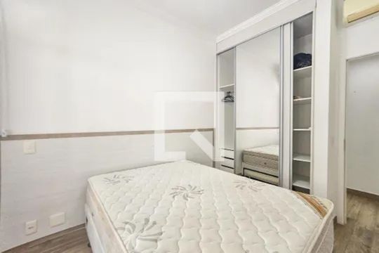 Quarto 3 de apartamento para alugar com 3 quartos, 179m² em Praia da Enseada, Guarujá