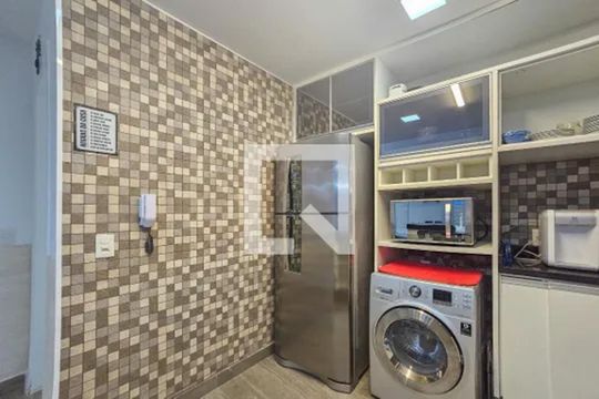 Área de serviço de apartamento para alugar com 3 quartos, 179m² em Praia da Enseada, Guarujá