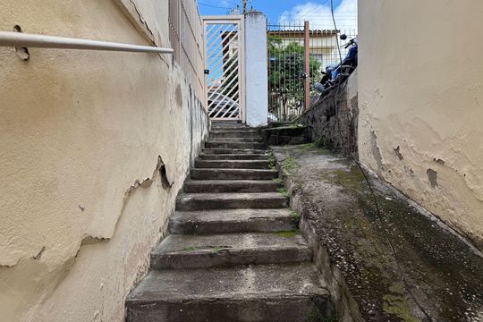 Área externa de casa à venda com 4 quartos, 143m² em Jardim Santo Elias, São Paulo