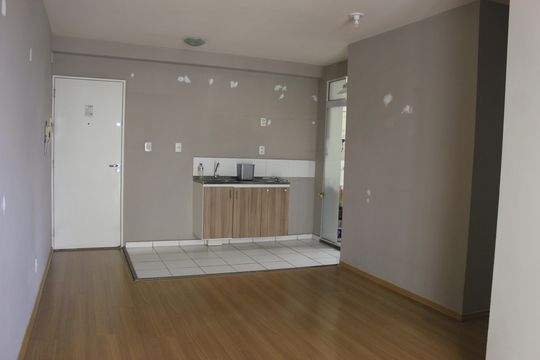 Sala  de apartamento à venda com 2 quartos, 49m² em Vila Moreira, Guarulhos