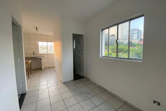 Apartamento para alugar com 2 quartos, 34m² em Freguesia do Ó, São Paulo