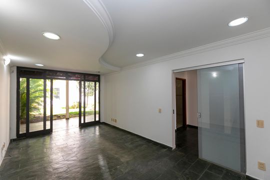 Casa para alugar com 3 quartos, 250m² em Jardim Carlos Gomes, Campinas