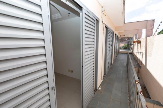 VARANDA de casa para alugar com 3 quartos, 250m² em Jardim Carlos Gomes, Campinas