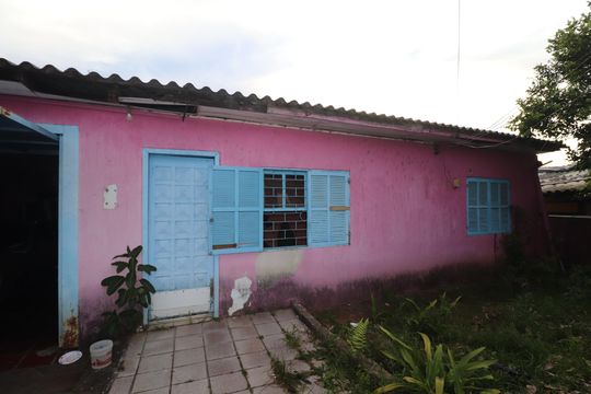 Casa à venda com 3 quartos, 101m² em Olaria, Canoas