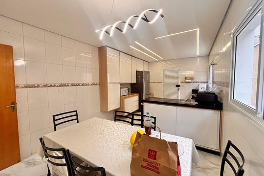 Cozinha de casa à venda com 3 quartos, 150m² em Novo Osasco, Osasco