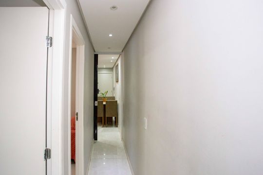 Corredor de apartamento para alugar com 2 quartos, 47m² em Piraporinha, Diadema