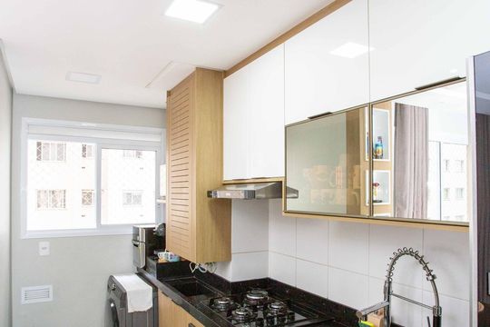 Cozinha de apartamento para alugar com 2 quartos, 47m² em Piraporinha, Diadema