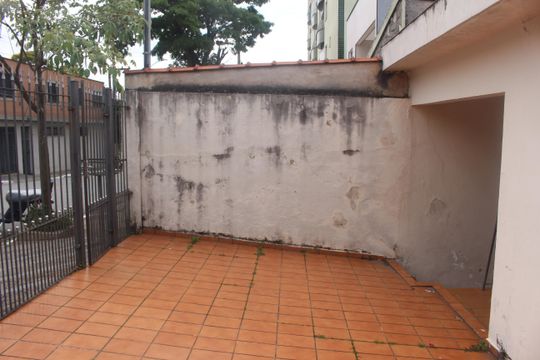 Garagem de casa para alugar com 2 quartos, 80m² em Santa Maria, São Caetano do Sul