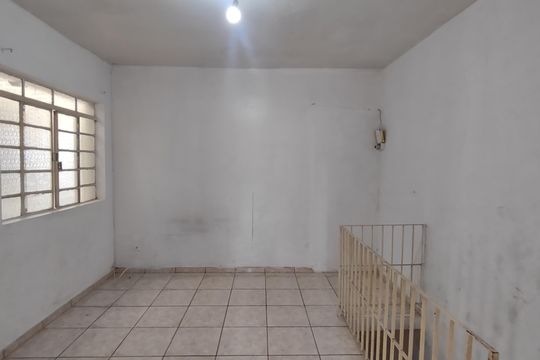 Sala de TV de casa para alugar com 2 quartos, 80m² em Santa Maria, São Caetano do Sul