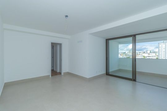 Apartamento à venda com 4 quartos, 126m² em Silveira, Belo Horizonte