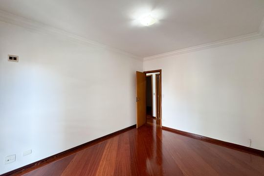 Quarto 2 de apartamento para alugar com 3 quartos, 160m² em Vila Margarida, São Bernardo do Campo